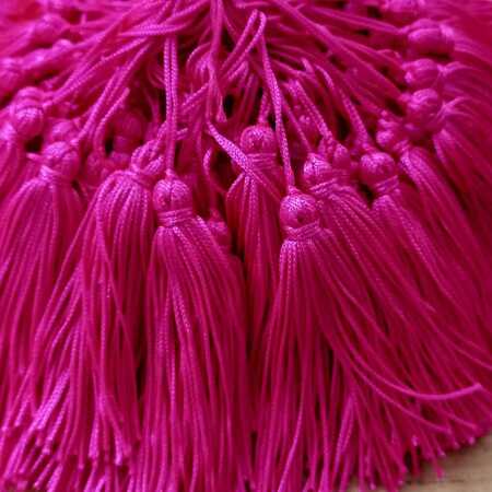 imagem Tassel Rosa Neon 7cm 