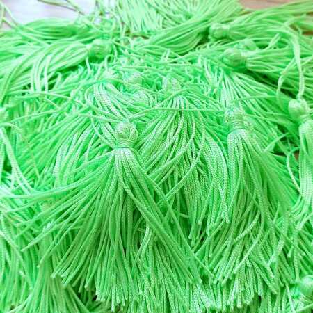 imagem Tassel Verde Neon 7cm