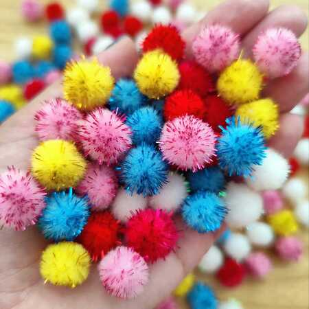 imagem Mini Pompom Alegria 15mm - 30 unidades